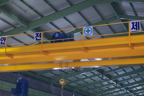 Cầu trục dầm đôi 10 tấn