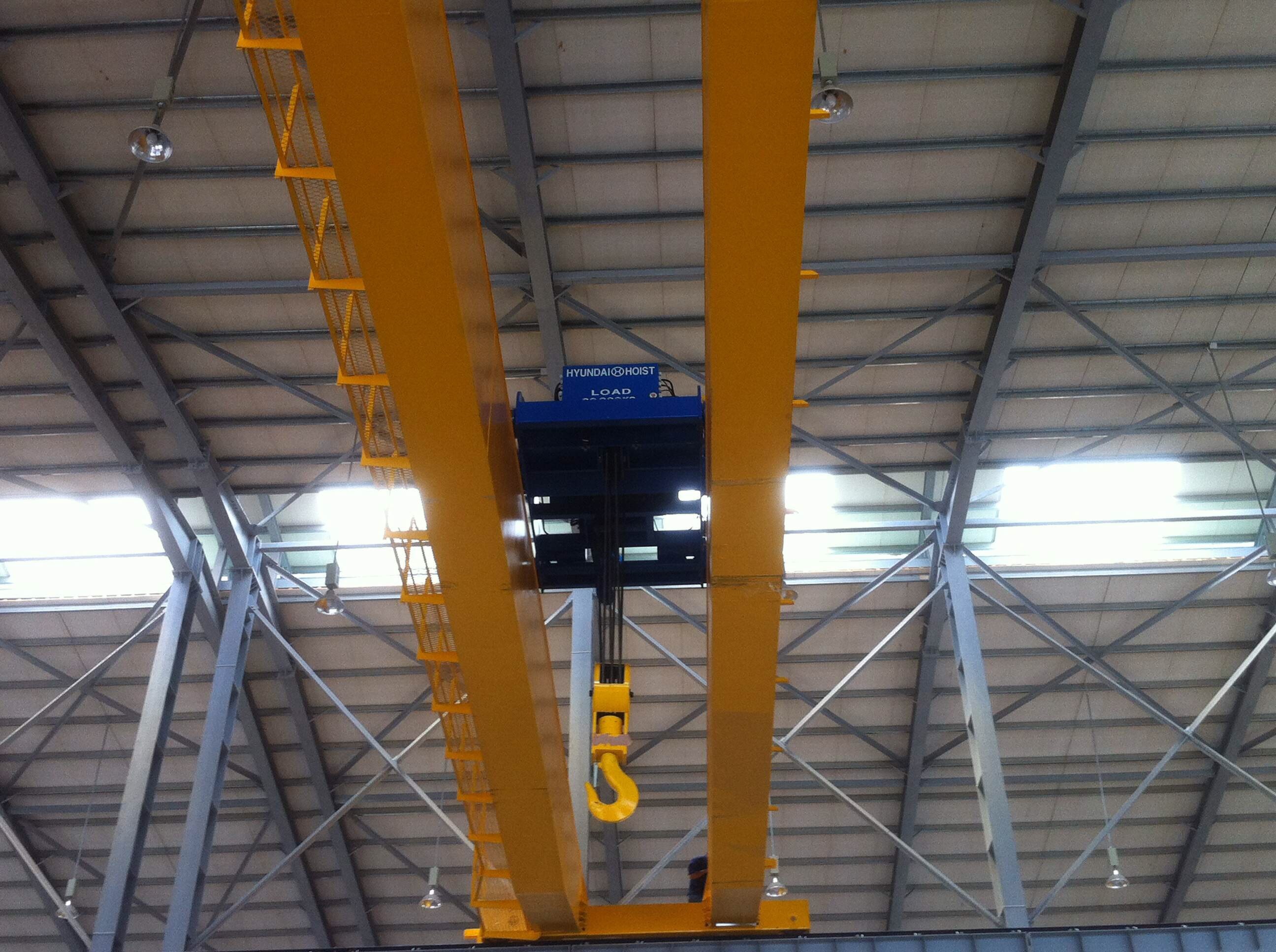 Cầu trục dầm đôi 30 tấn