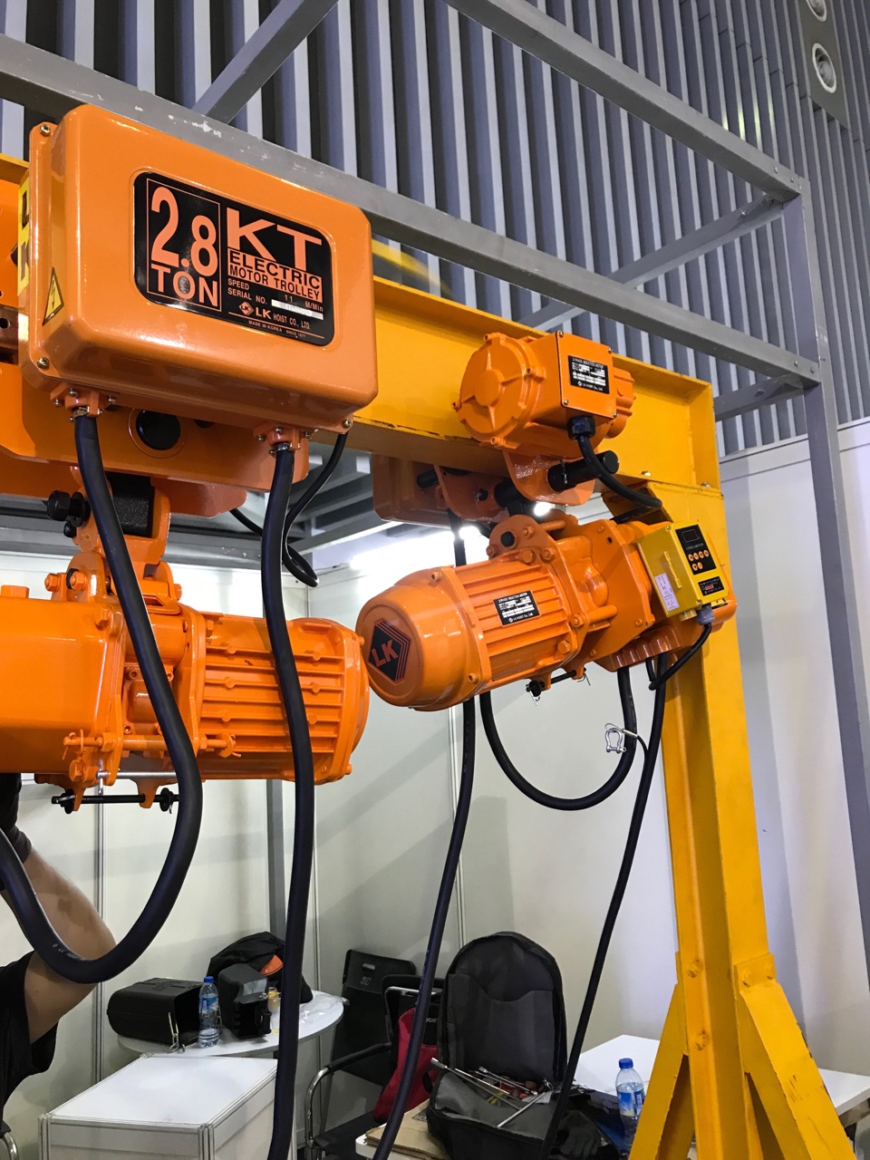 PA LĂNG XÍCH ĐIỆN LK 2.8 TẤN 