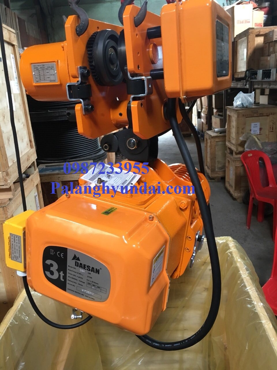 PA LĂNG XÍCH ĐIỆN DAESAN 3 TẤN DI CHUYỂN