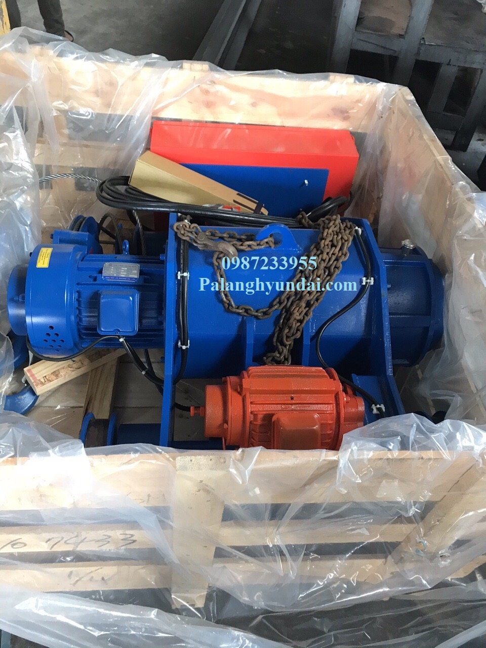 PALANG CÁP ĐIỆN FITOP 7.5 TẤN DẦM ĐÔI MODEL AW071-6M