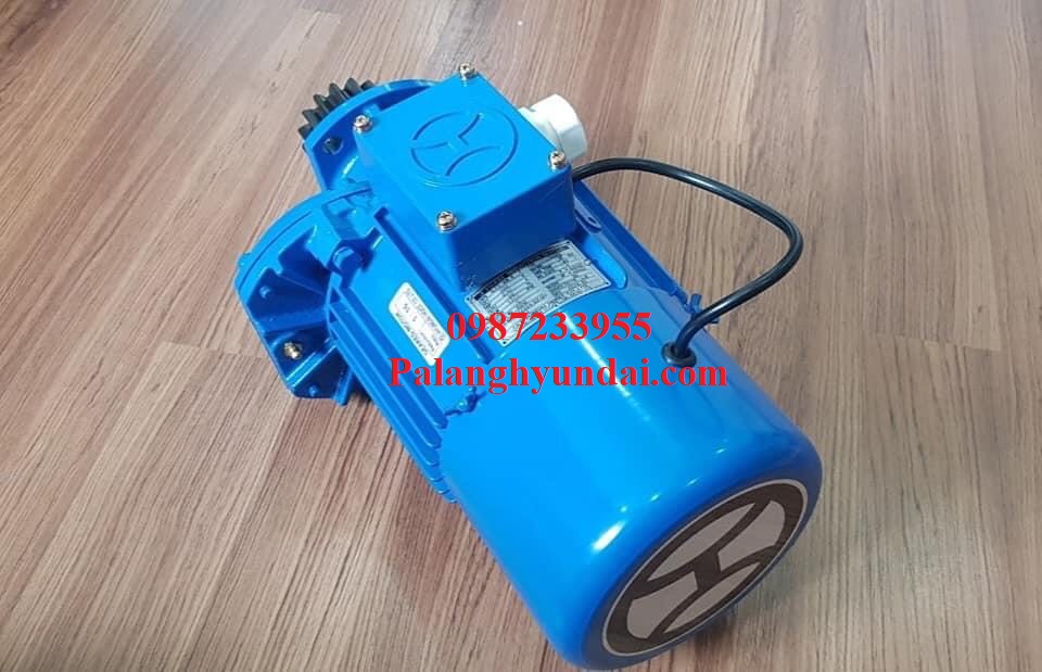 MOTOR DẦM BIÊN HYUNDAI 0.75KW X 4P 