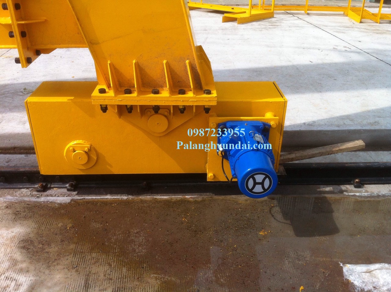 MOTOR DẦM BIÊN HYUNDAI 2.2KW X 4P