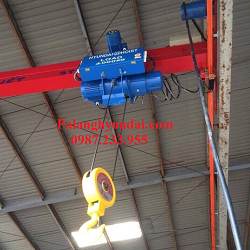 Palang-cáp-điện-3-tấn-dầm-đơn-di-chuyển