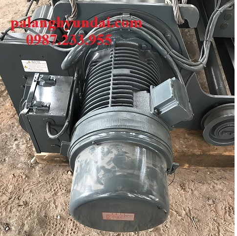 CẦU TRỤC DẦM ĐÔI 7.5 TẤN